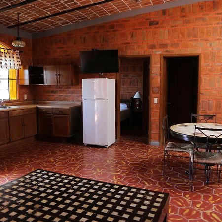 Mama Chuy Hotel & Villas San Juan Cosalá Eksteriør bilde