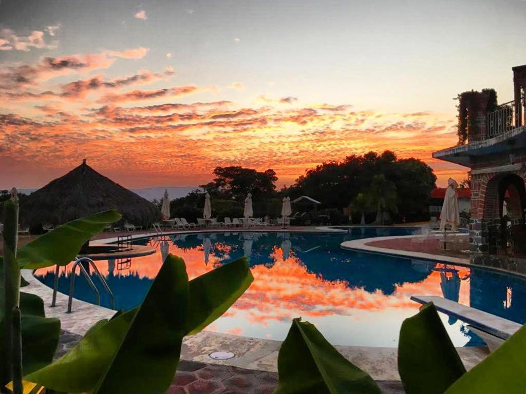 Mama Chuy Hotel & Villas San Juan Cosalá Eksteriør bilde